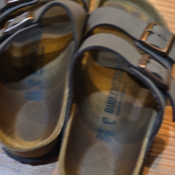 Birkenstock Arizona Sandals - Picture 4 of 8